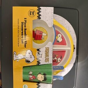 Peanuts Yellow Bamboo Fiber Dinner Set